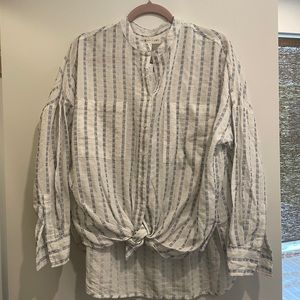 Lou and Grey button up shirt